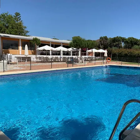 Parque de Campismo La Buganvilla